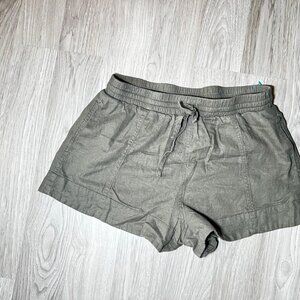 LINEN SHORTS